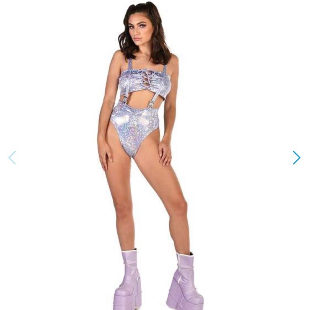 Magic dream lace up tube and booty shorts